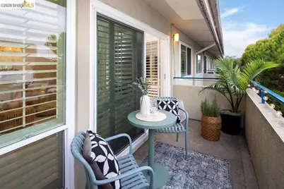 2029 Otis Dr #P, Alameda, CA 94501 - Photo 9