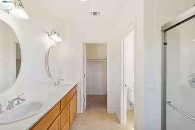 7981 Bellina St, Dublin, CA 94568 - Photo 19