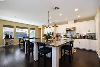682 Norwood Ct, Brentwood, CA 94513 - Photo 11