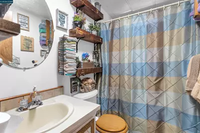13 Deck Dr, Suisun City, CA 94585 - Photo 11