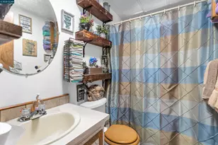 13 Deck Dr, Suisun City, CA 94585 - Photo 11