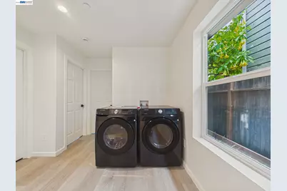 718 26th, Oakland, CA 94612 - Photo 31
