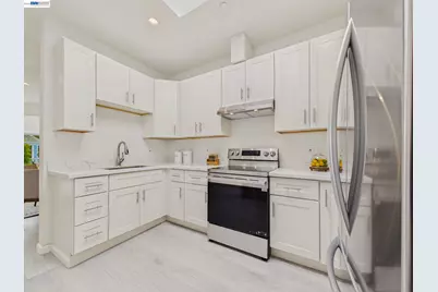 718 26th, Oakland, CA 94612 - Photo 15