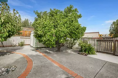 8 Water St, Bay Point, CA 94565 - Photo 31