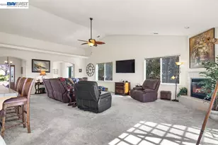 1105 Paradise Peak Rd, Valley Springs, CA 95252 - Photo 9