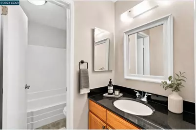 1060 Oak Grove Rd #46, Concord, CA 94518 - Photo 33