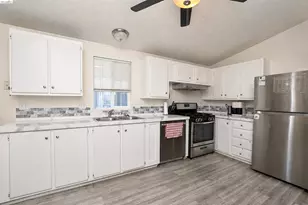 365 Stonyford Dr, Pittsburg, CA 94565 - Photo 9