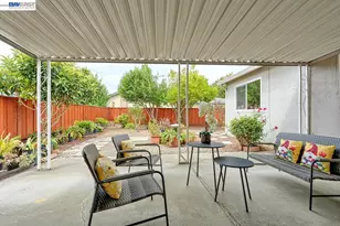 2502 Begonia St, Union City, CA 94587 - Photo 31