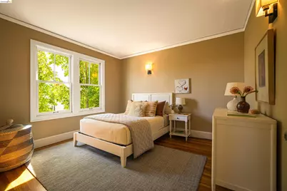 1564 Beverly Pl, Berkeley, CA 94706 - Photo 19