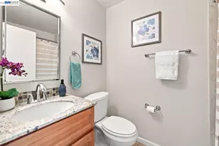 1305 Waterfall Way, Concord, CA 94521 - Photo 27