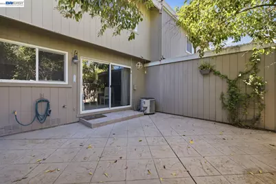 1305 Waterfall Way, Concord, CA 94521 - Photo 41