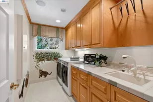 2680 Turnstone Dr, Pleasanton, CA 94566 - Photo 37