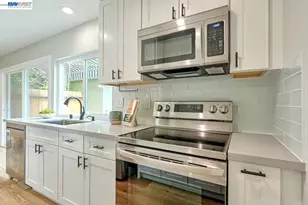 4130 Asimuth Cir, Union City, CA 94587 - Photo 13