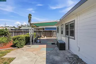 3543 Carlfield St, El Sobrante, CA 94803 - Photo 25