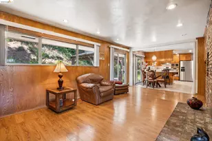11233 Monan St, Oakland, CA 94605 - Photo 21