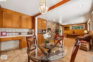 11233 Monan St, Oakland, CA 94605 - Photo 17