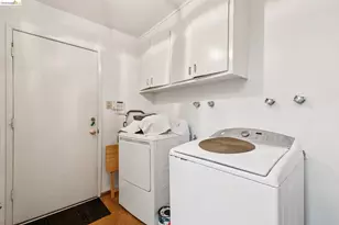 11233 Monan St, Oakland, CA 94605 - Photo 51