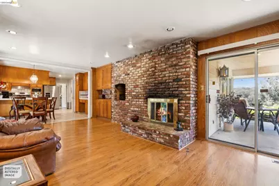 11233 Monan St, Oakland, CA 94605 - Photo 23