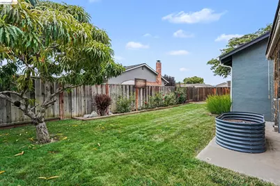 182 Anna Maria St, Livermore, CA 94550 - Photo 43