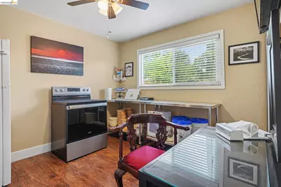 182 Anna Maria St, Livermore, CA 94550 - Photo 17