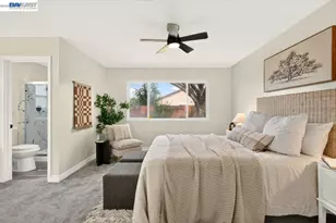 9081 Meadowdale Way, Elk Grove, CA 95624 - Photo 33