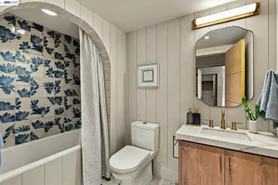 6801 Buckingham Blvd, Berkeley, CA 94705 - Photo 33
