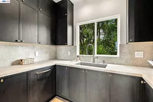 6801 Buckingham Blvd, Berkeley, CA 94705 - Photo 9
