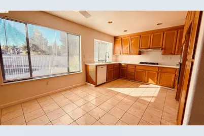 2700 Joshua Ct, Antioch, CA 94509 - Photo 5