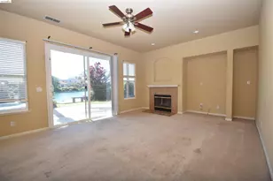4445 Spyglass Dr, Stockton, CA 95219 - Photo 5