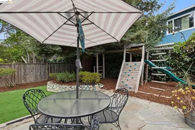 3530 Victor Ave, Oakland, CA 94619 - Photo 39