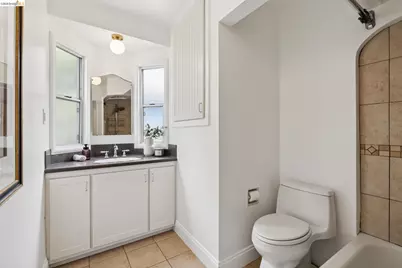 3530 Victor Ave, Oakland, CA 94619 - Photo 27