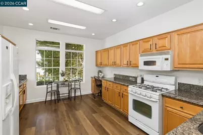 1081 Palm Ave, Martinez, CA 94553 - Photo 7