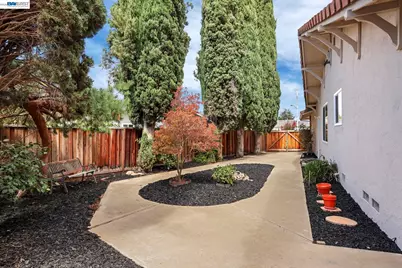 553 Bell Ave, Livermore, CA 94550 - Photo 43