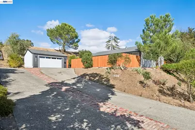 447 Estado Way, Novato, CA 94945 - Photo 77