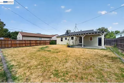 476 Barrymore St, Stockton, CA 95204 - Photo 29