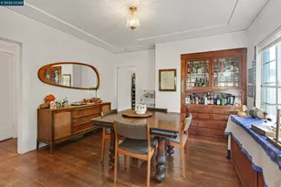 985 39th St, Oakland, CA 94608 - Photo 7