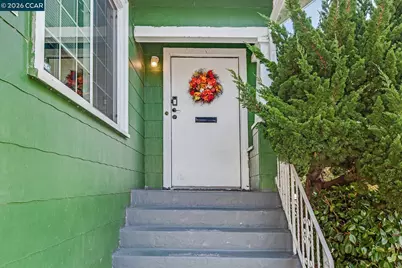 985 39 Street, Oakland, CA 94608 - Photo 3