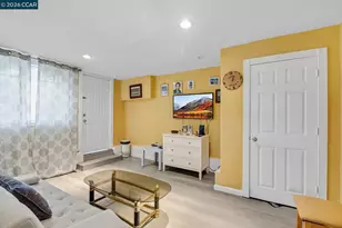 985 39th St, Oakland, CA 94608 - Photo 15