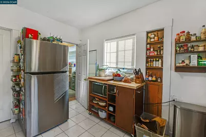 985 39 Street, Oakland, CA 94608 - Photo 9