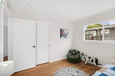 449 Mariposa Dr, South San Francisco, CA 94080 - Photo 35