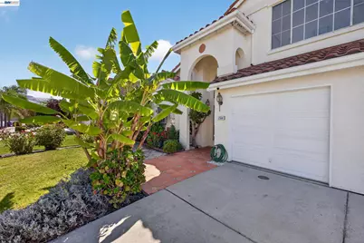 2556 Monte Lindo Ct, San Jose, CA 95121 - Photo 3