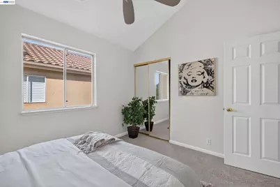 2556 Monte Lindo Ct, San Jose, CA 95121 - Photo 33