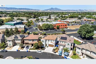 52 Redberry Loop, Brentwood, CA 94513 - Photo 55