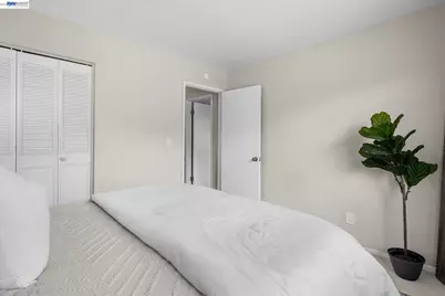 2174 Decoto Rd #2, Union City, CA 94587 - Photo 17