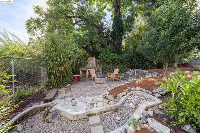 2925 El Monte Ave, Oakland, CA 94605 - Photo 45