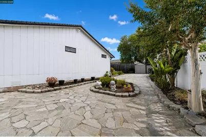 1904 Calaveras Dr, Bay Point, CA 94565 - Photo 35