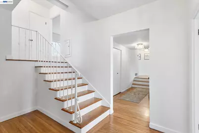 1529 Gibbons Dr, Alameda, CA 94501 - Photo 51
