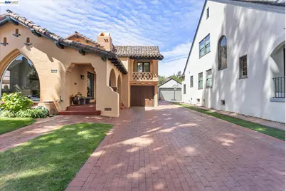 1529 Gibbons Dr, Alameda, CA 94501 - Photo 3