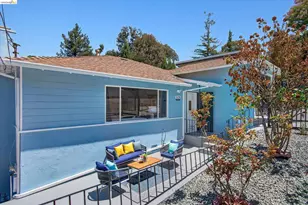 6138 Oakdale, Oakland, CA 94605 - Photo 3