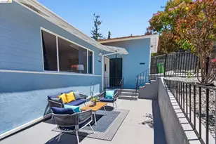 6138 Oakdale, Oakland, CA 94605 - Photo 5